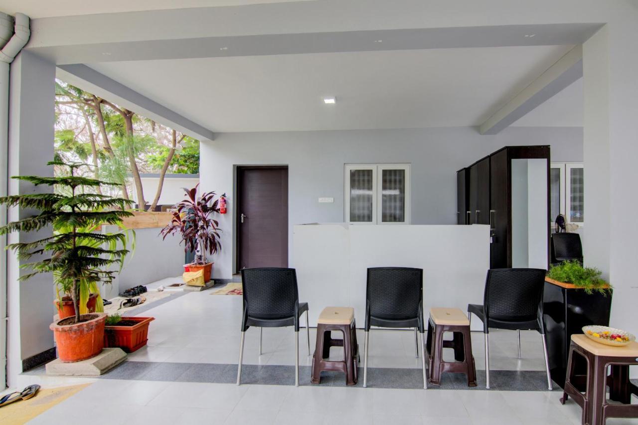 Oyo Flagship 24147 Royal Stay Singanallur Экстерьер фото